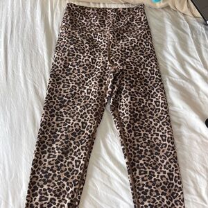 Leopard leggings